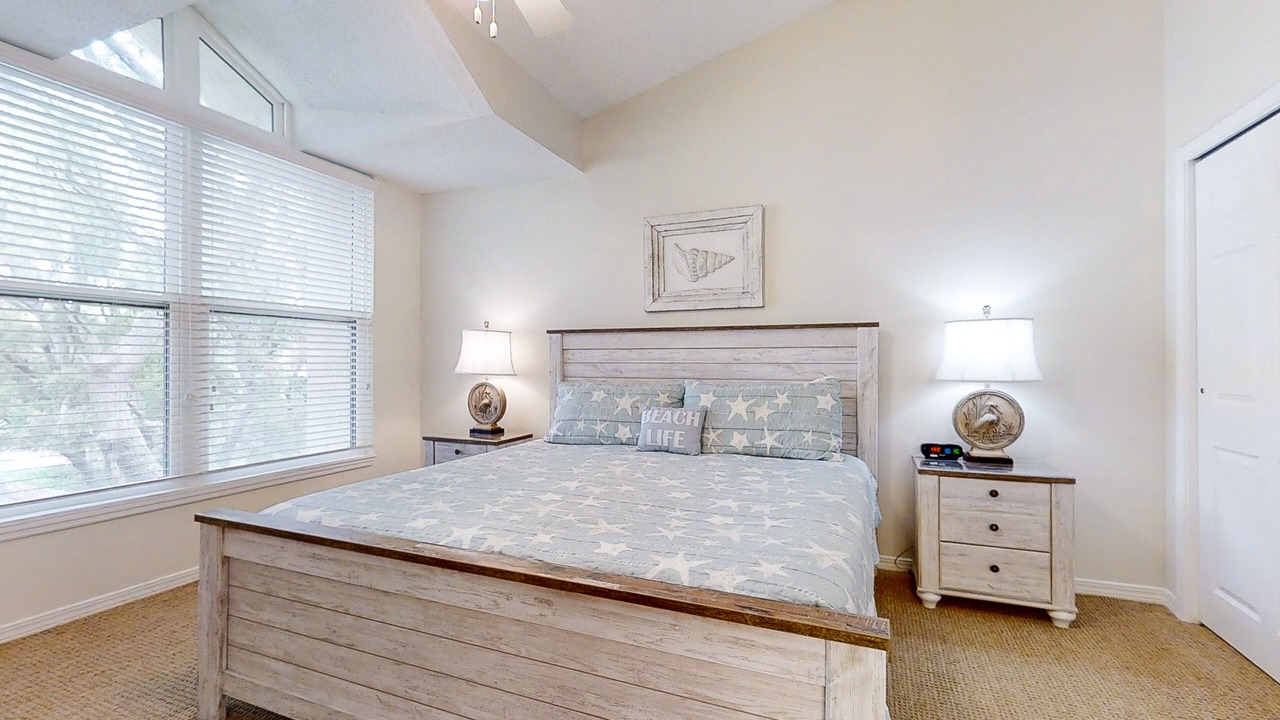 Photo of Bedroom in Amelia City