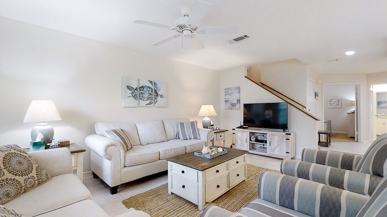 Photo of Livingroom in Amelia City