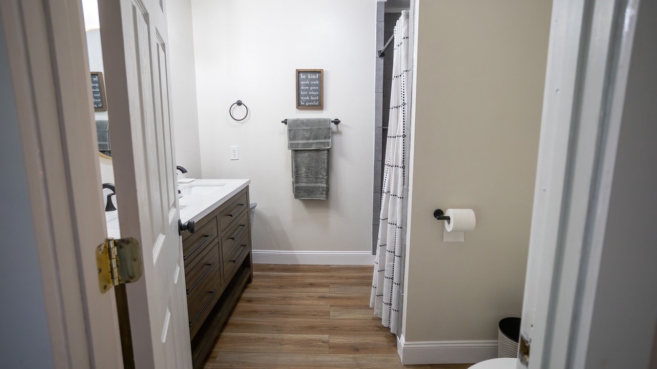 Photo of Bathroom in Laurel