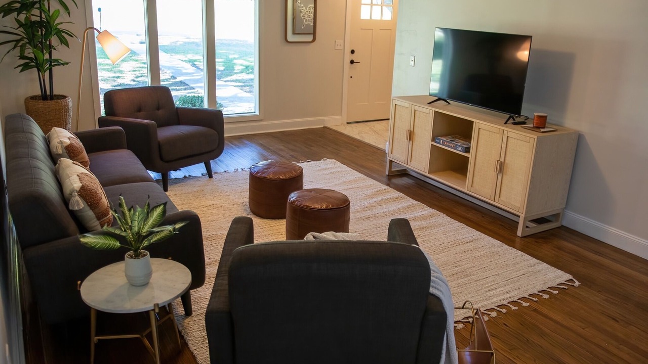Photo of Bedroom in Laurel