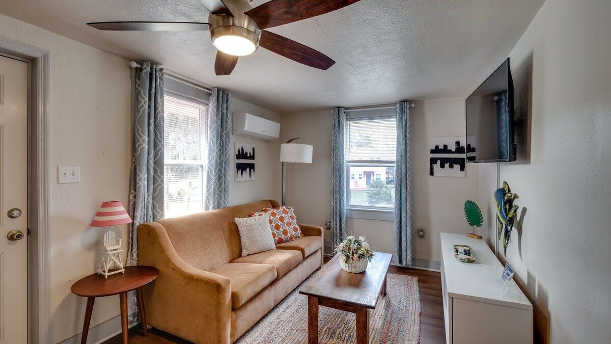 Photo of Livingroom in Savannah