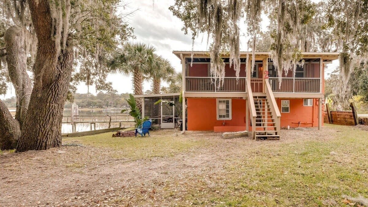 Photo of Others in Savannah