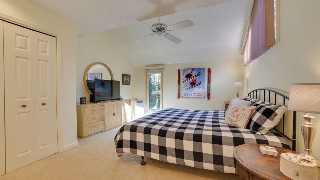 Photo of Bedroom in Harbor Springs
