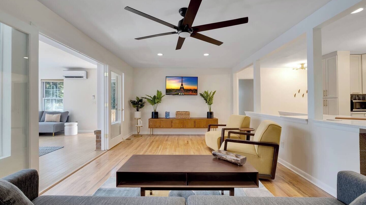 Photo of Bedroom in Tallahassee