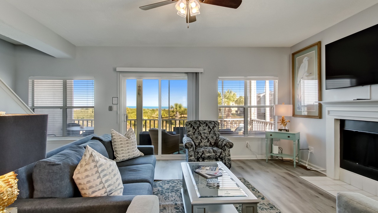 Photo of Livingroom in Tybee Island