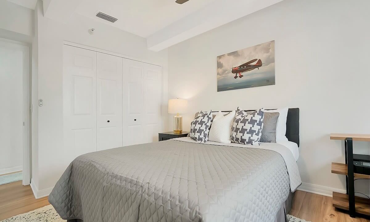Photo of Bedroom in Downtown Historic District
