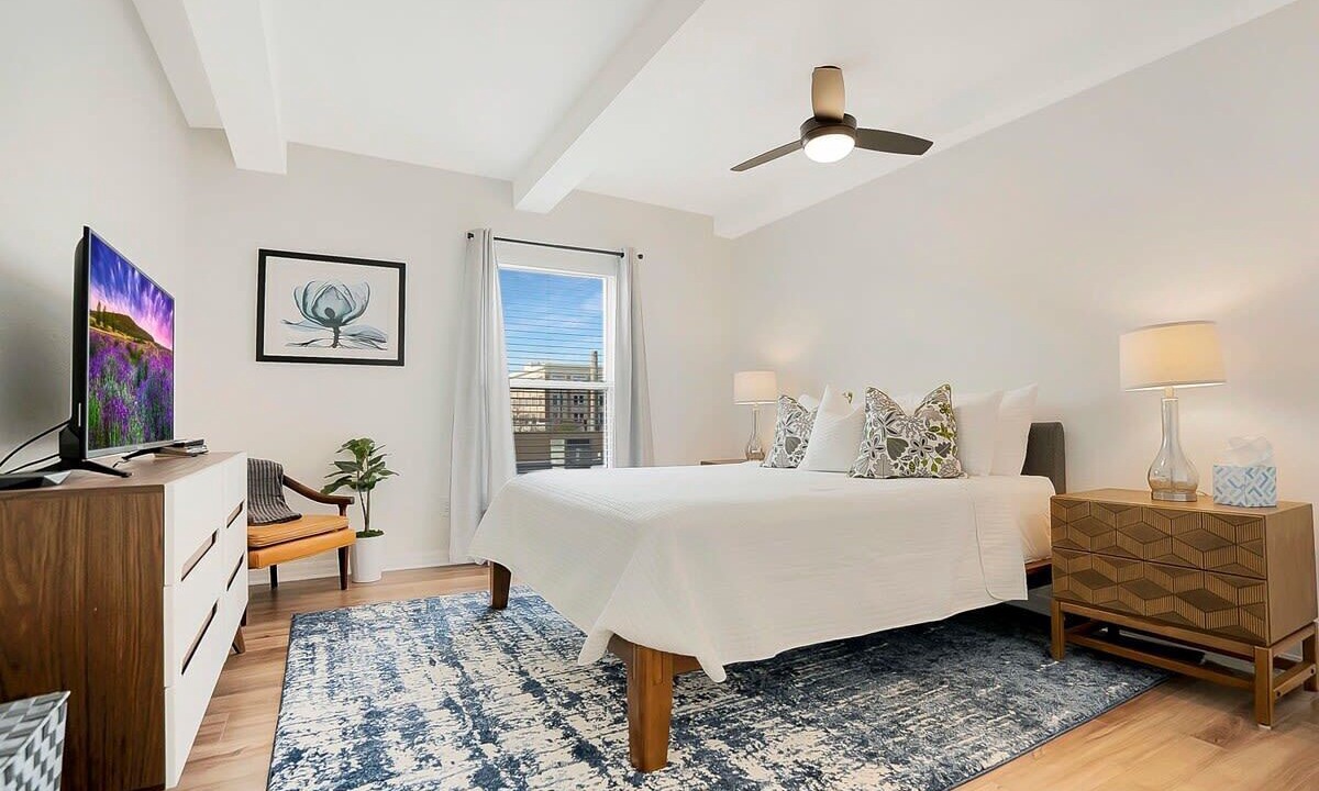 Photo of Bedroom in Downtown Historic District