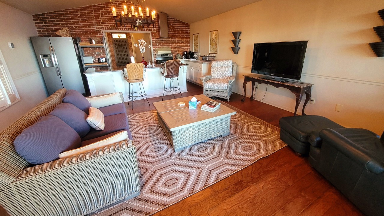 Photo of Livingroom in Eufaula