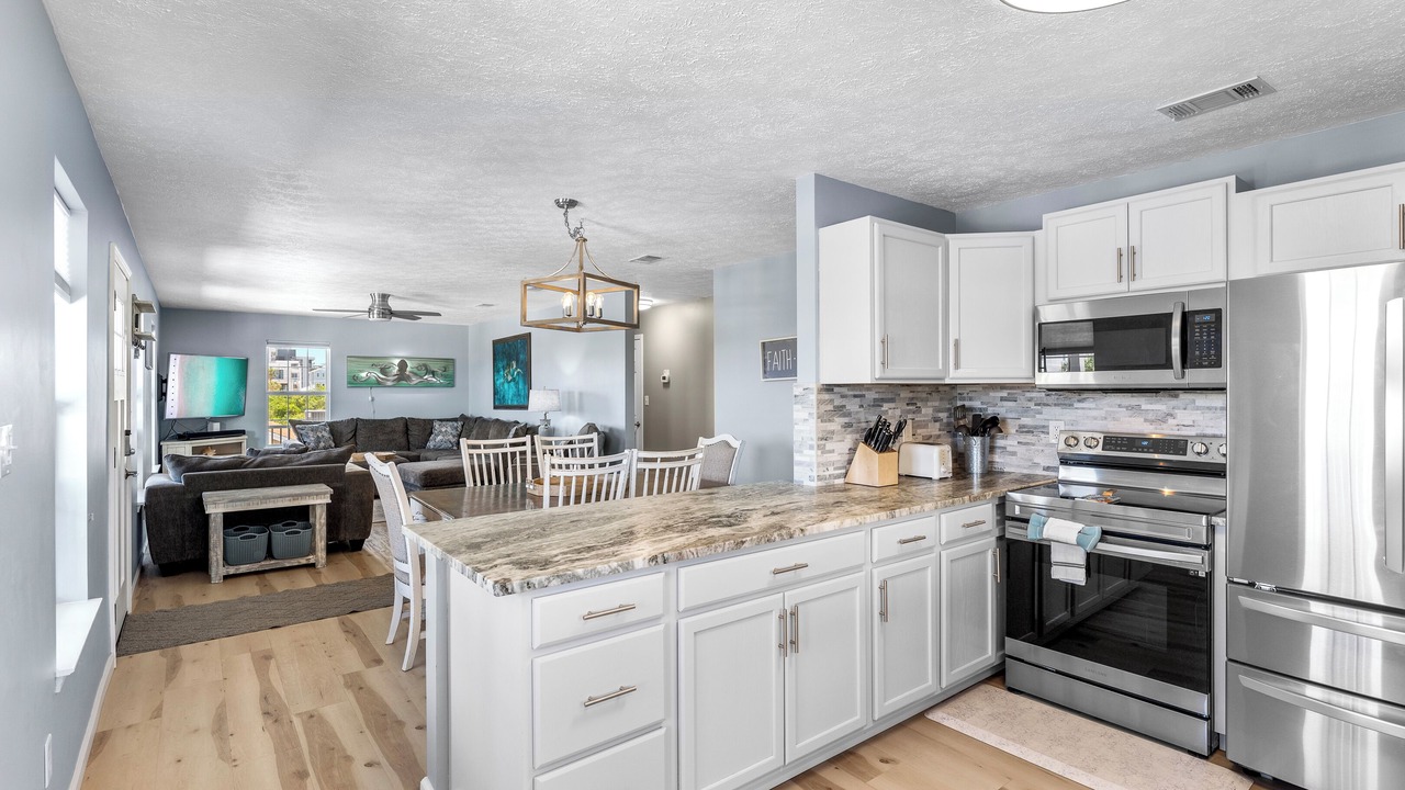 Photo of Kitchen in Tang-O-Mar