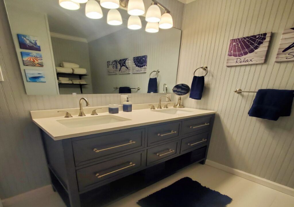 Photo of Bathroom in Mobile