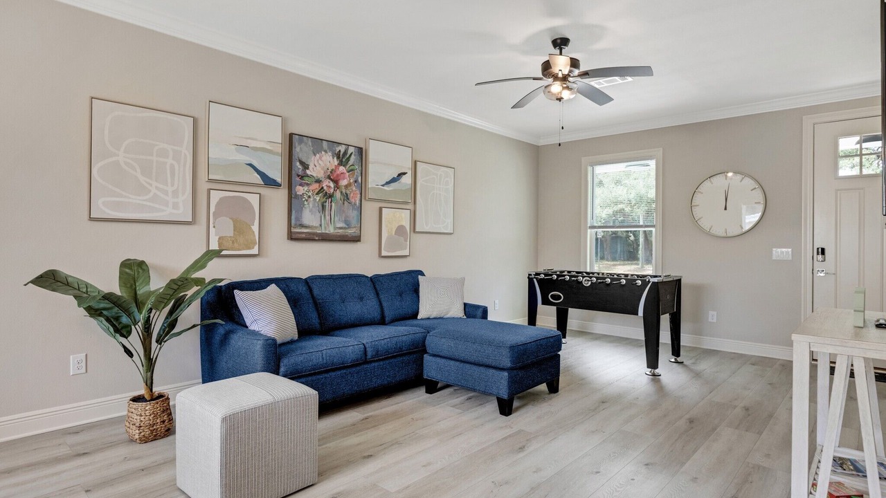 Photo of Livingroom in Sunset Bayou