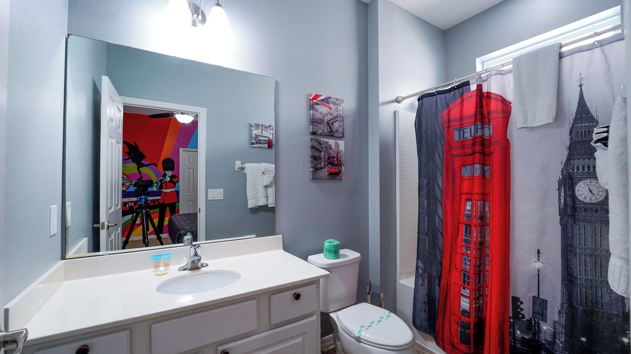 Photo of Bathroom in Loughman