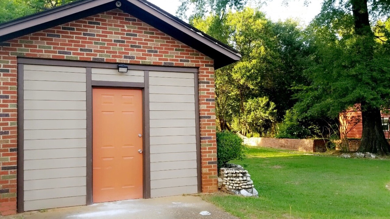 Photo of Outdoor in Montgomery