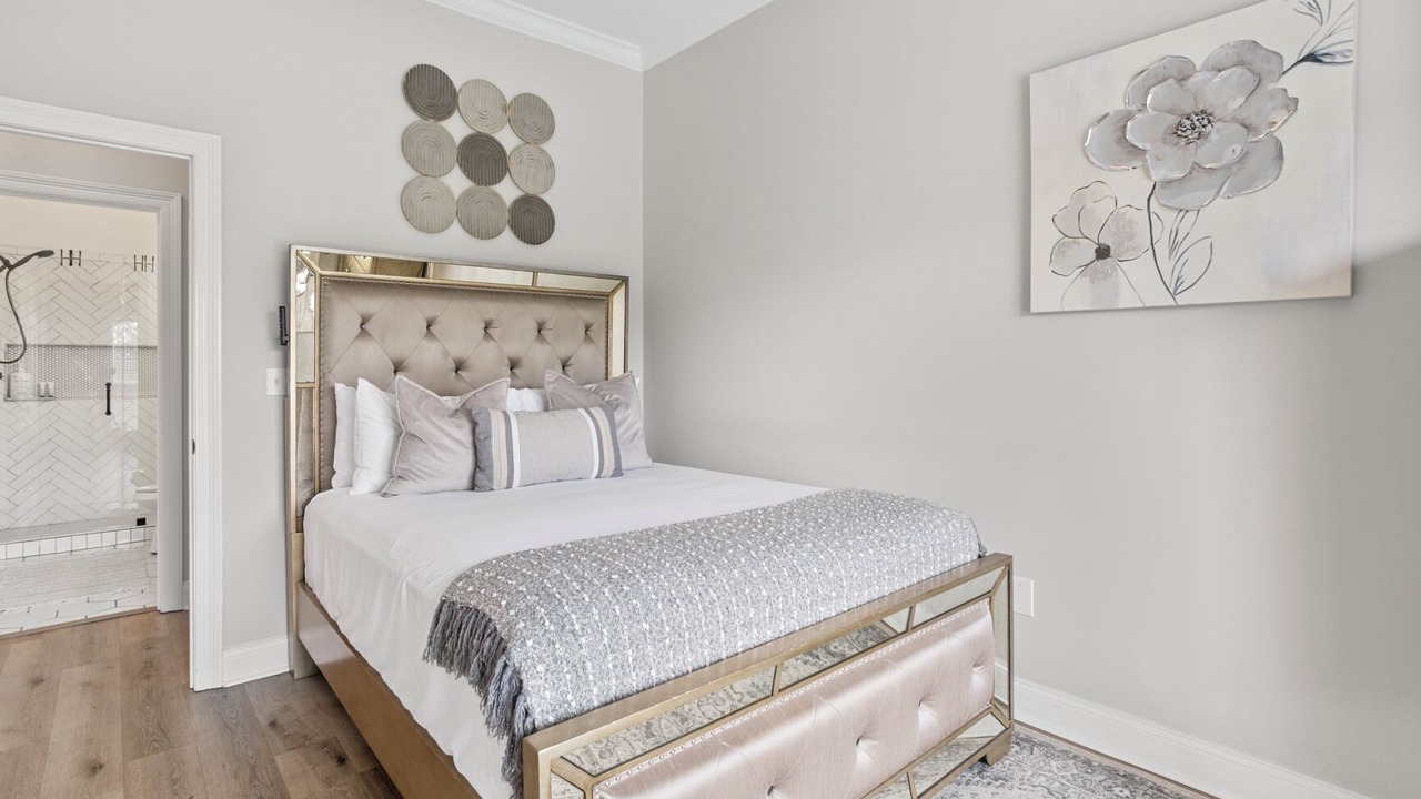 Photo of Bedroom in Pearl