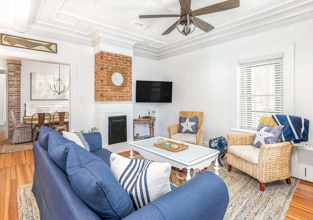 Photo of Livingroom in Tybee Island