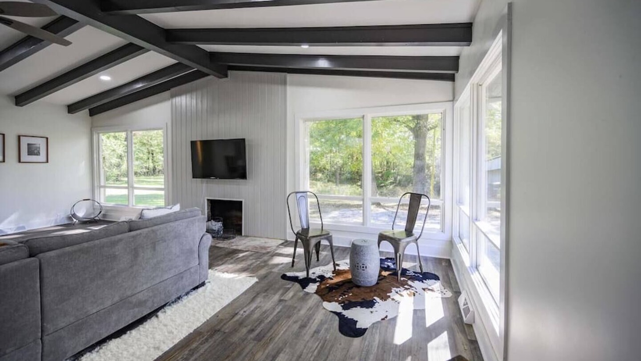 Photo of Livingroom in Winchester