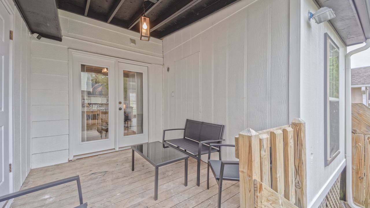 Photo of Patio Balcony in Pelham