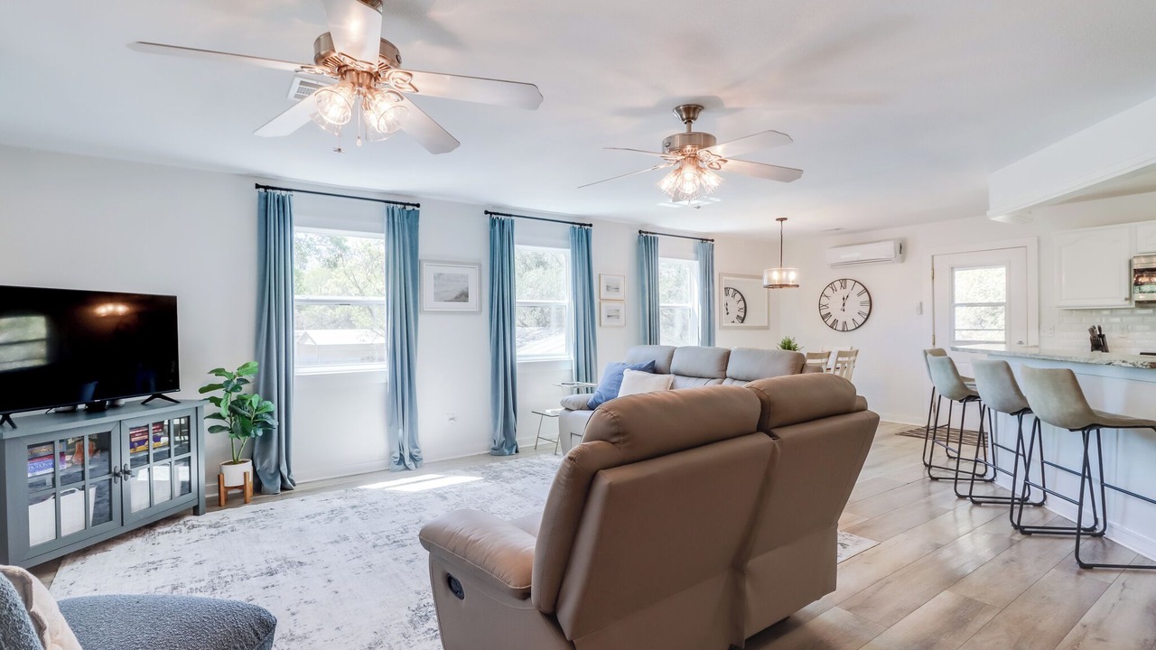 Photo of Bedroom in Pass Christian
