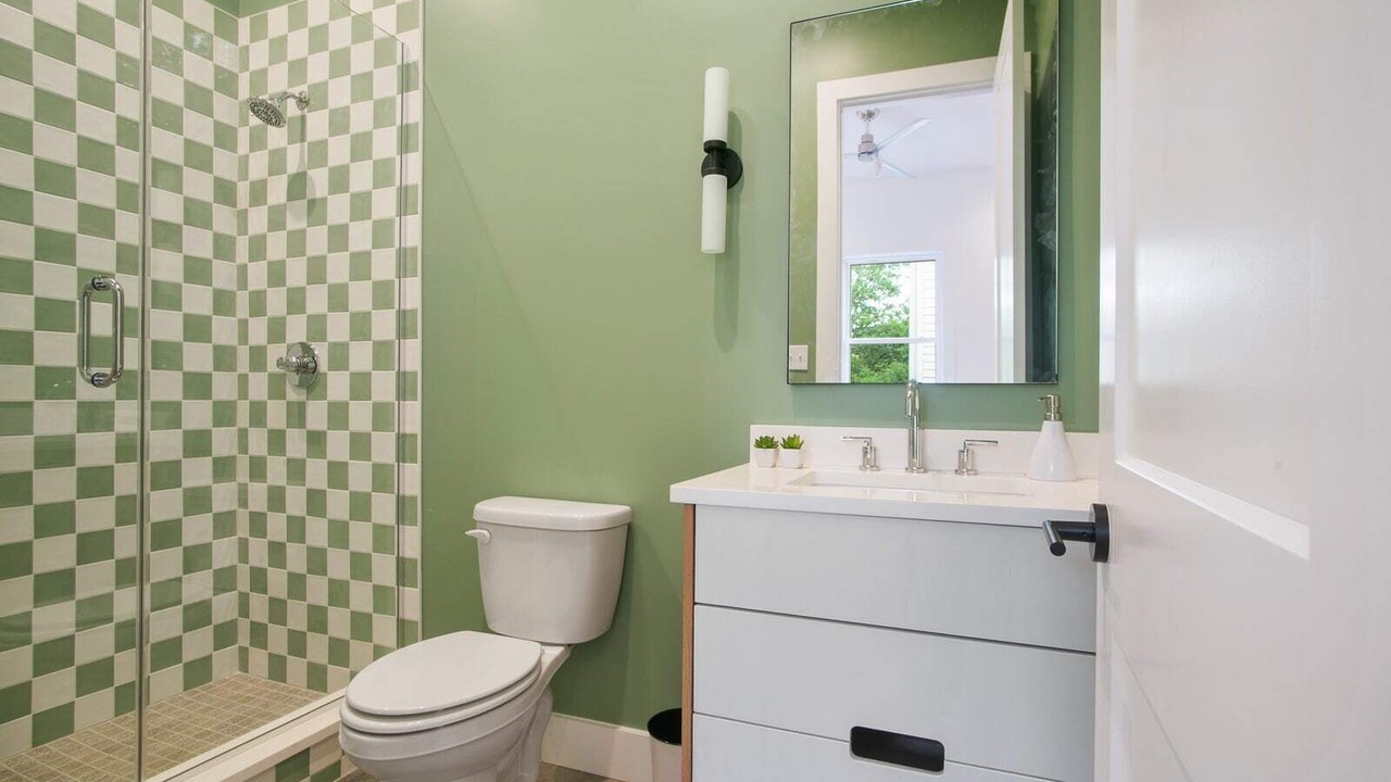 Photo of Bathroom in Touro
