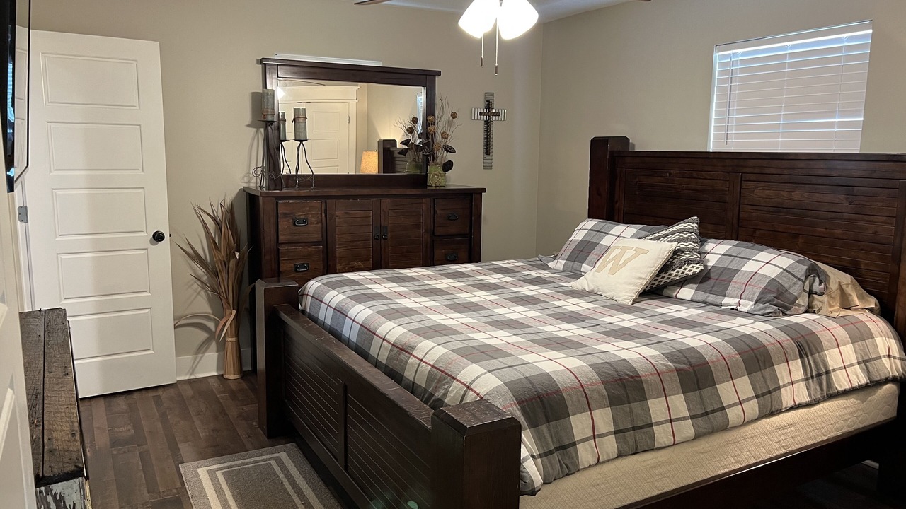 Photo of Bedroom in Collins