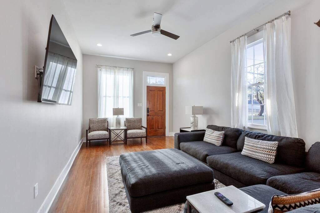 Photo of Livingroom in Faubourg Delassize