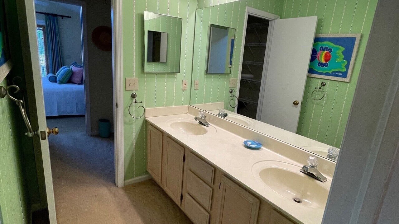 Photo of Bathroom in Dadeville