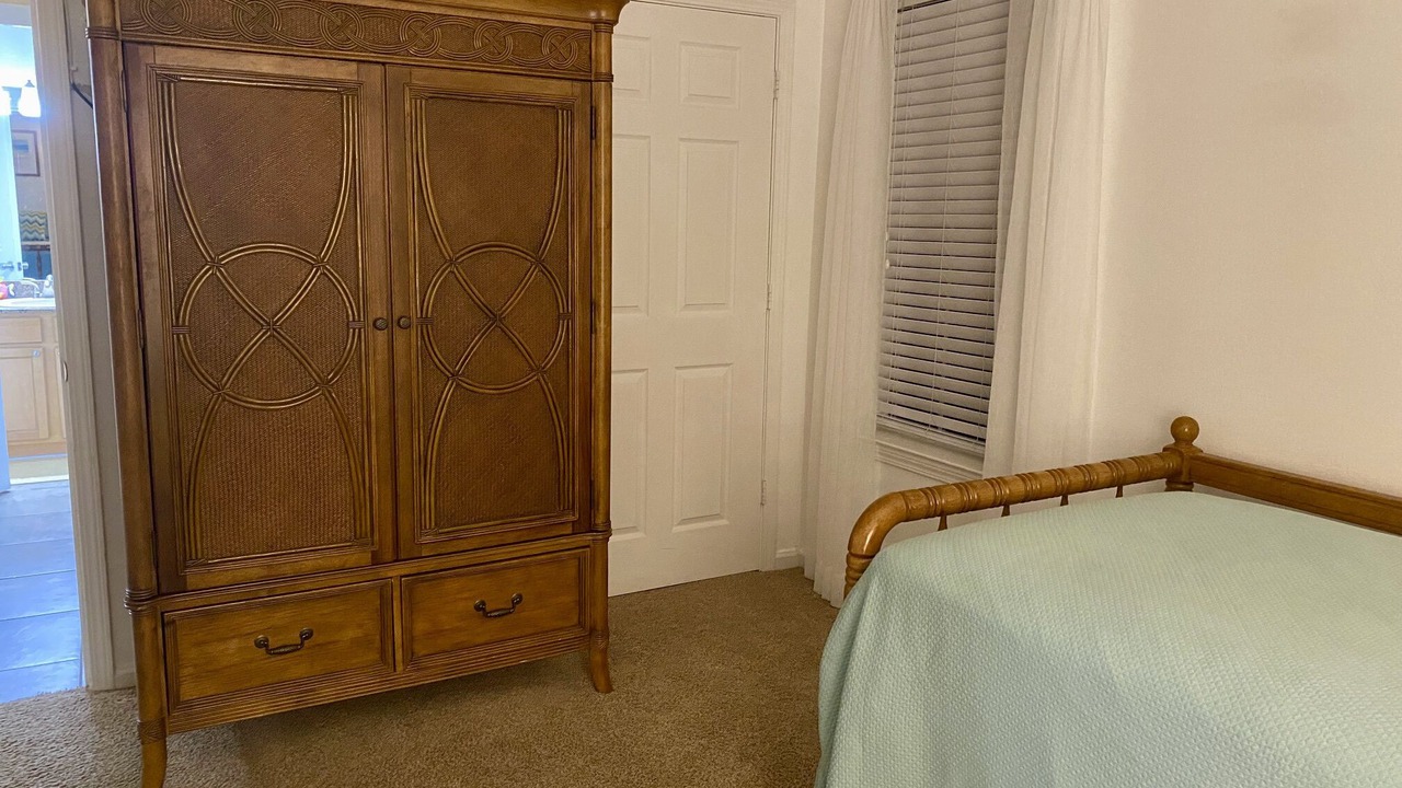 Photo of Bedroom in Gulf Shores