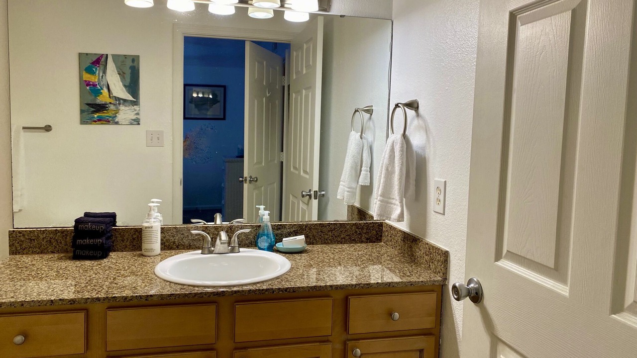 Photo of Bathroom in Gulf Shores