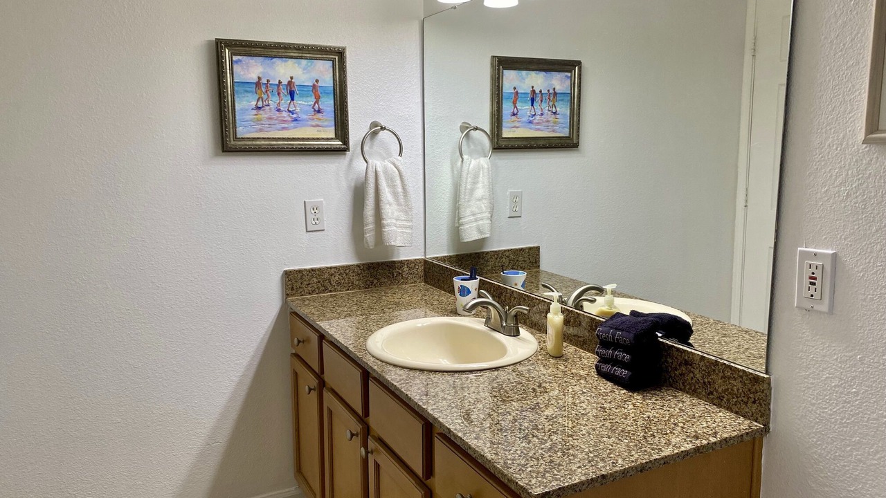 Photo of Bathroom in Gulf Shores
