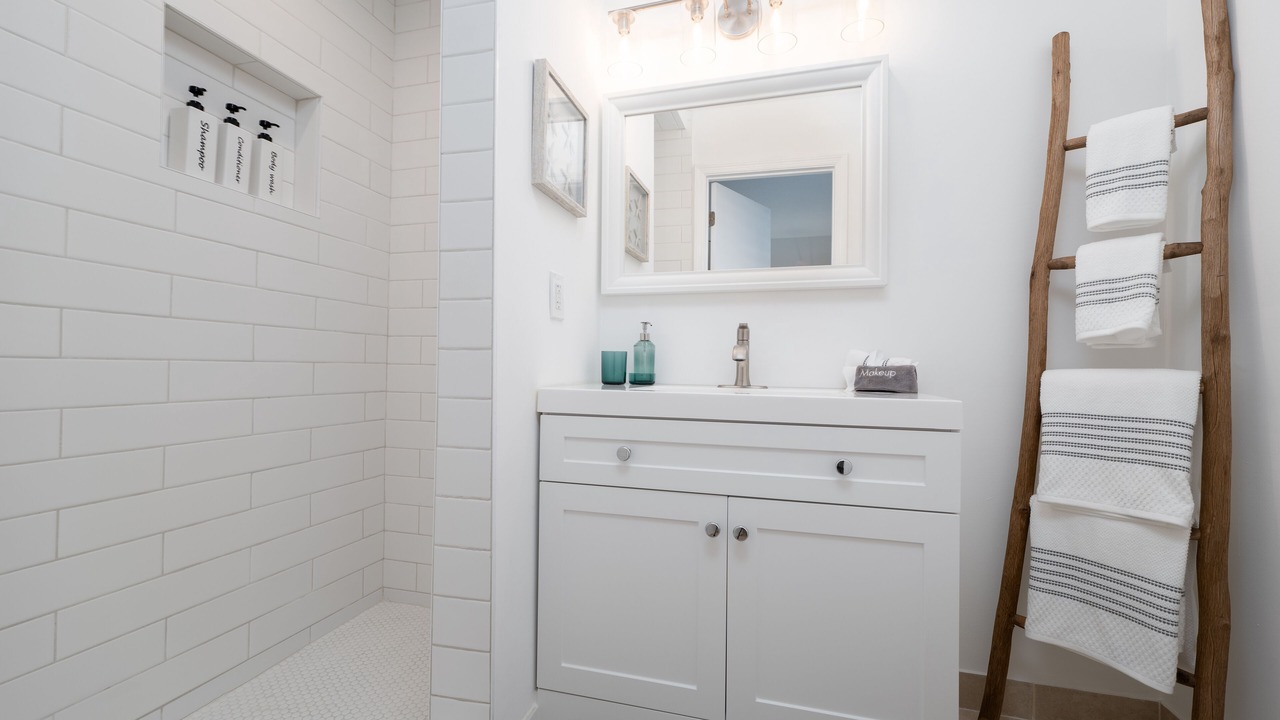 Photo of Bathroom in Jacksonville Beach