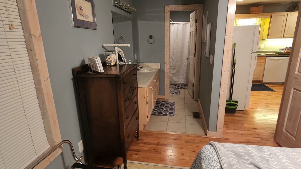 Photo of Bedroom in Wedowee