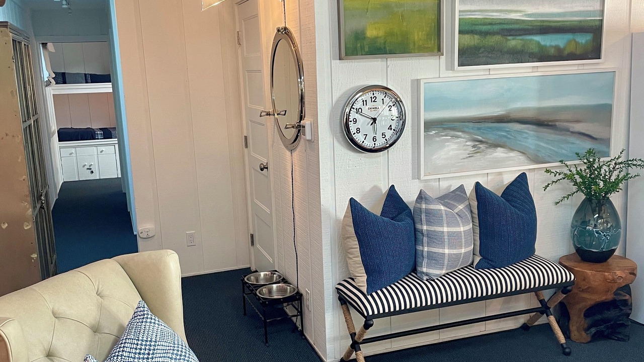 Photo of Livingroom in Saugatuck