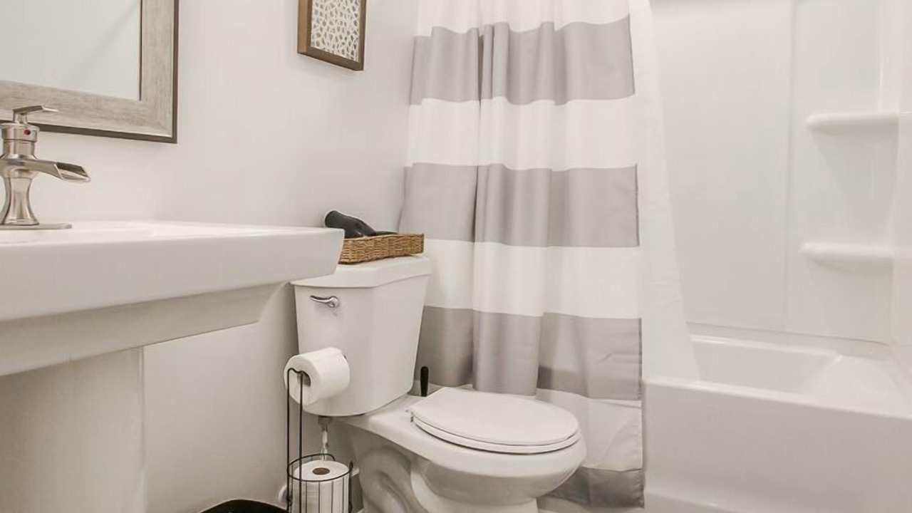 Photo of Bathroom in Pooler