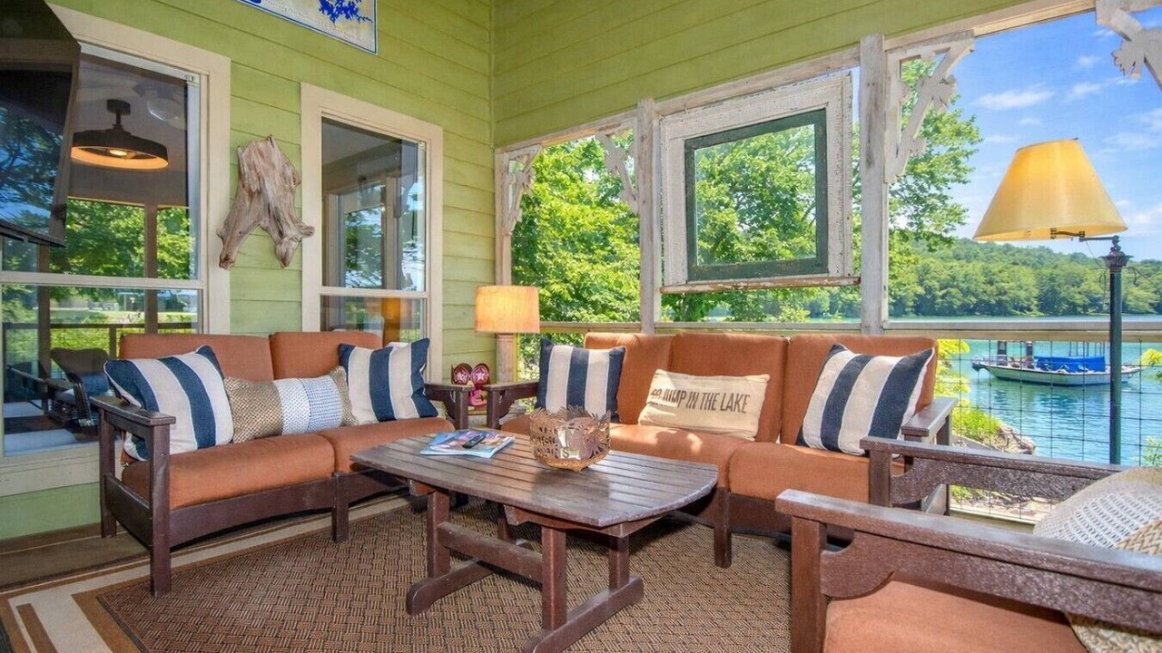 Photo of Livingroom in Dadeville