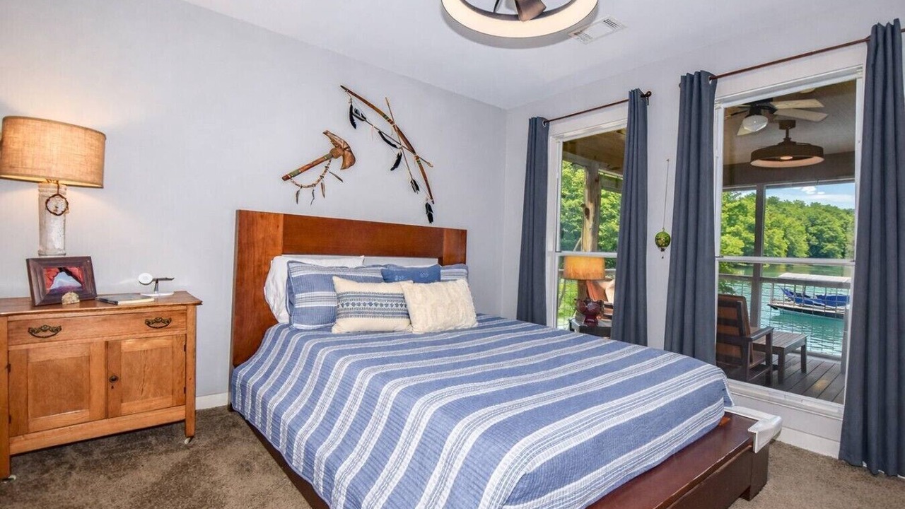 Photo of Bedroom in Dadeville