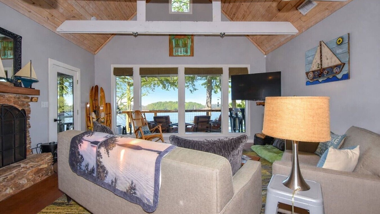 Photo of Livingroom in Dadeville
