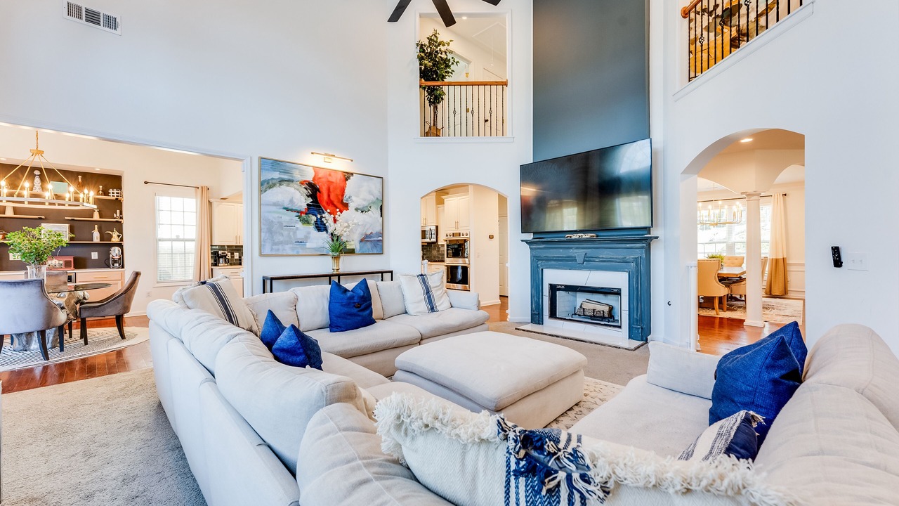 Photo of Livingroom in Southwestern