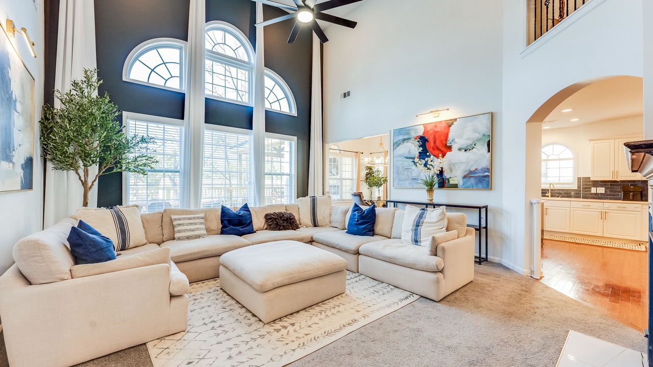 Photo of Livingroom in Southwestern