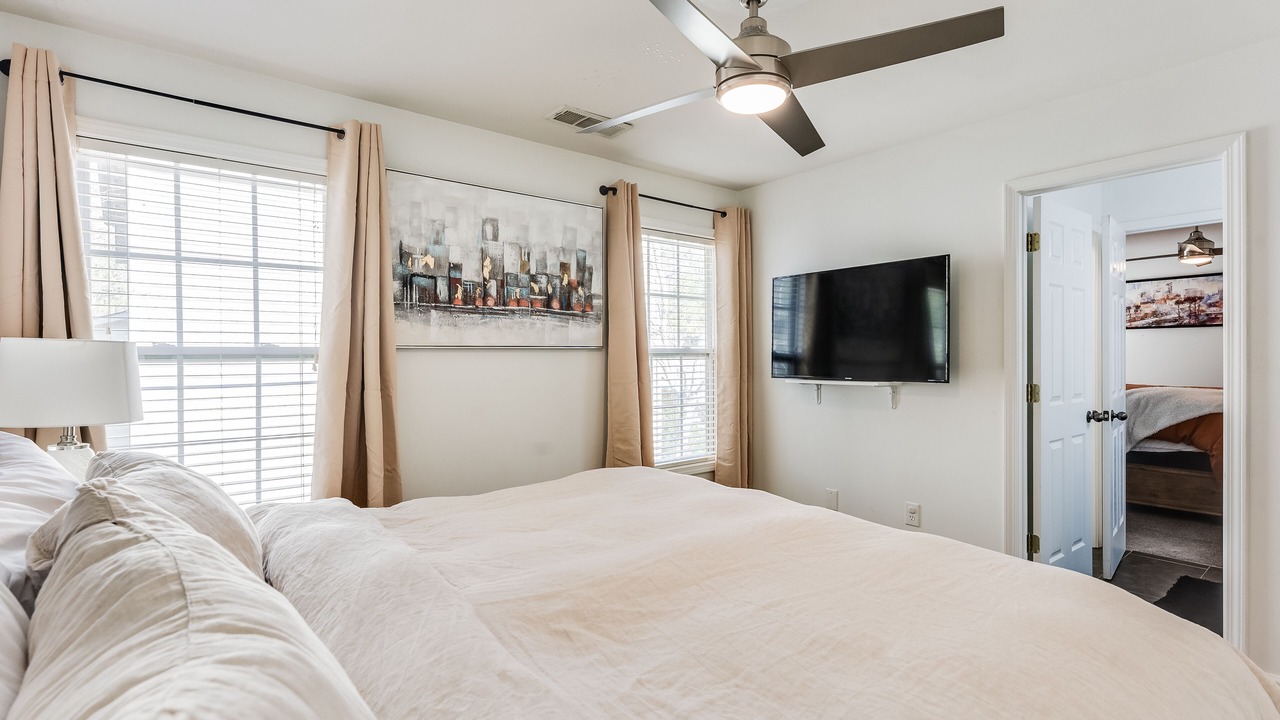Photo of Bedroom in Southwestern