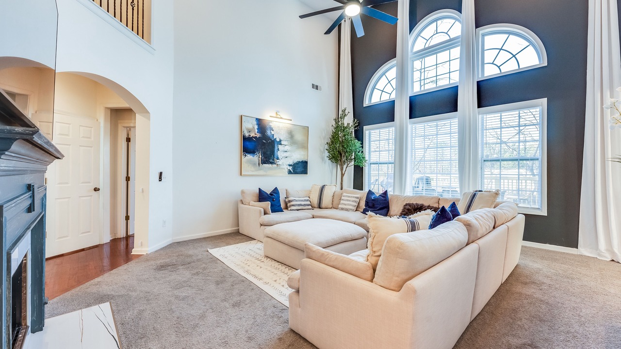 Photo of Livingroom in Southwestern