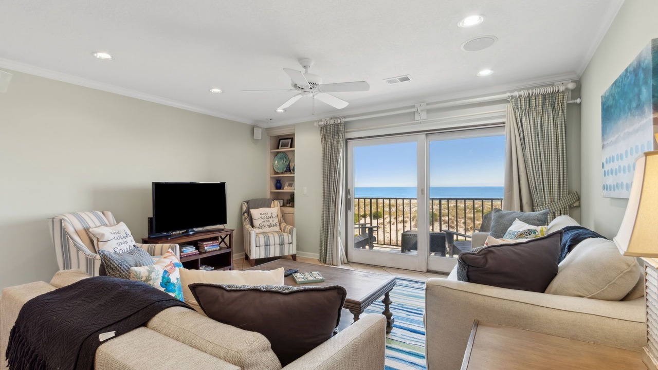 Photo of Livingroom in Amelia City