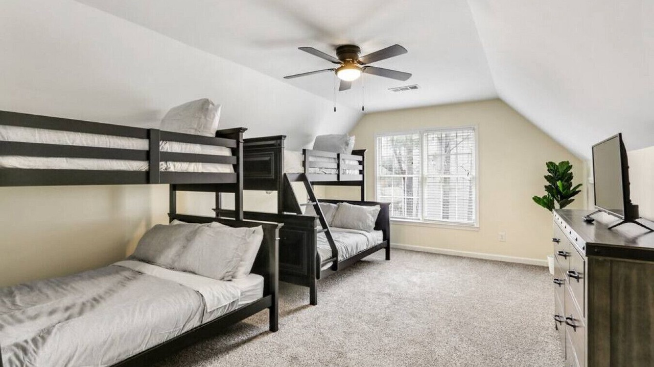 Photo of Bedroom in Mableton