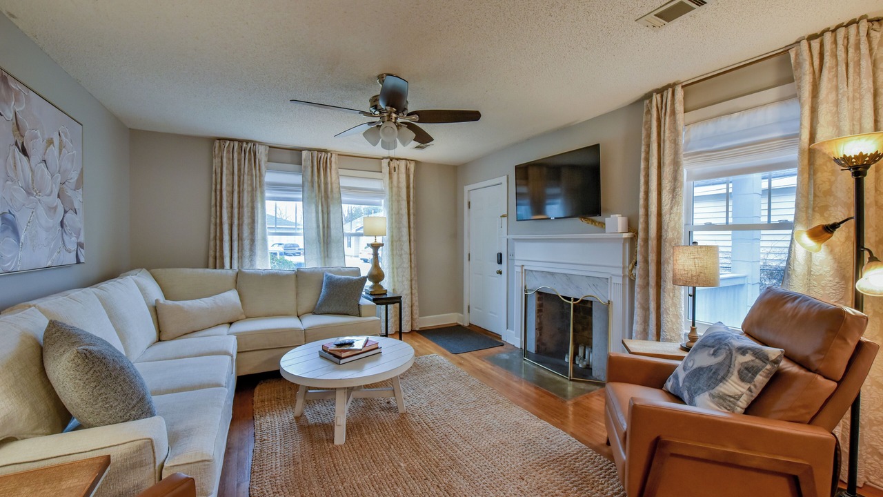 Photo of Livingroom in Forest Lake