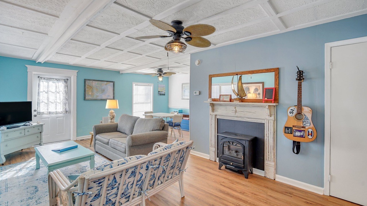 Photo of Livingroom in Tybee Island