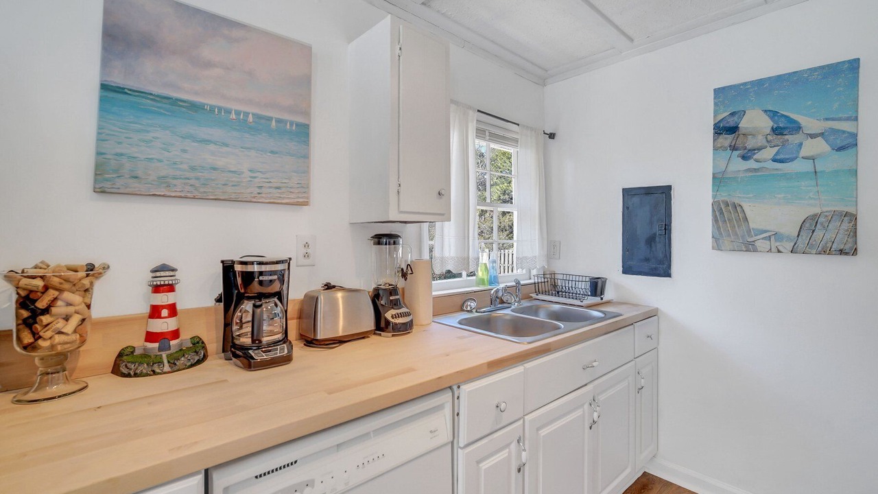 Photo of Kitchen in Tybee Island