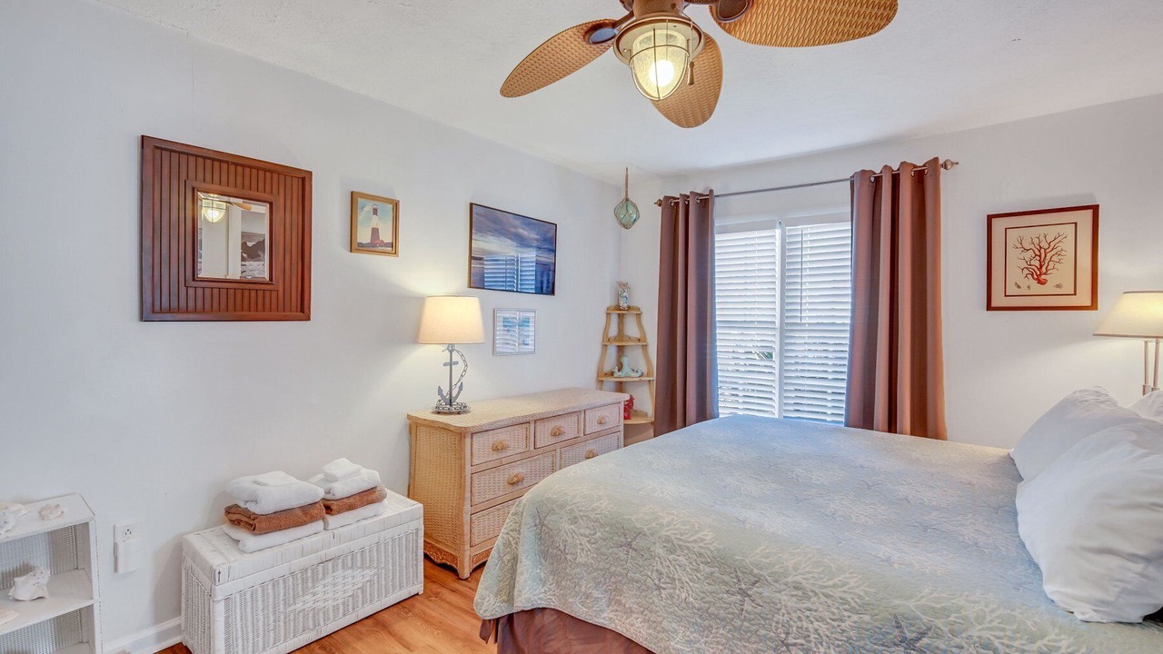 Photo of Bedroom in Tybee Island