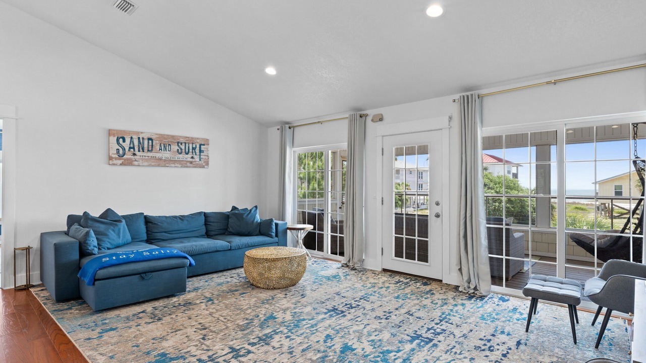Photo of Livingroom in Port St. Joe