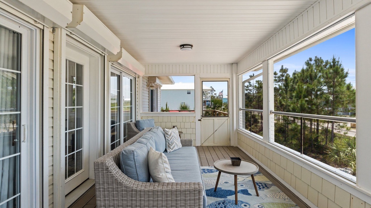 Photo of Livingroom in Port St. Joe
