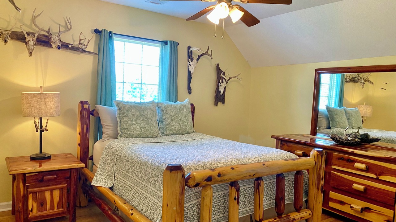 Photo of Bedroom in Goshen