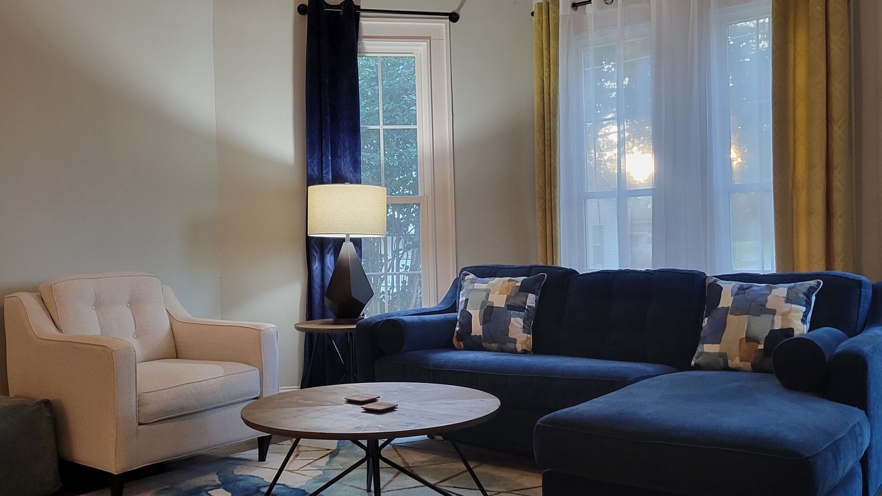 Photo of Livingroom in Hartwell